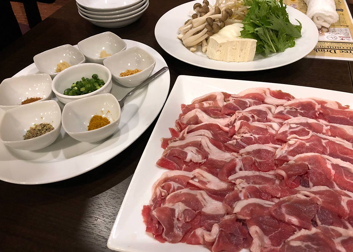 新宿西口でラムしゃぶを楽しめるラム肉専門店「羊美亭」がOPEN【2018年7月】