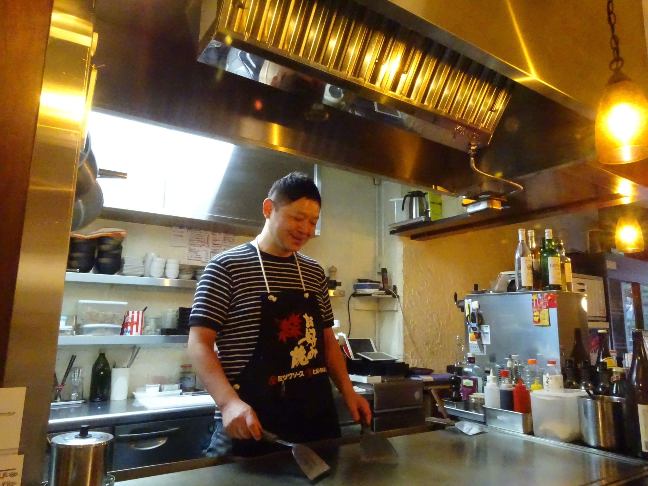 【門前仲町】“広島の町角にあるような鉄板焼酒場”を目指して。『廣島 teppan sake wine 90(ノヴァンタ)』がオープン！