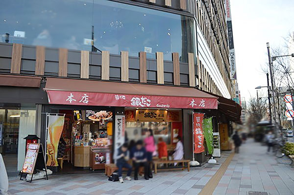 築地の食べ物屋