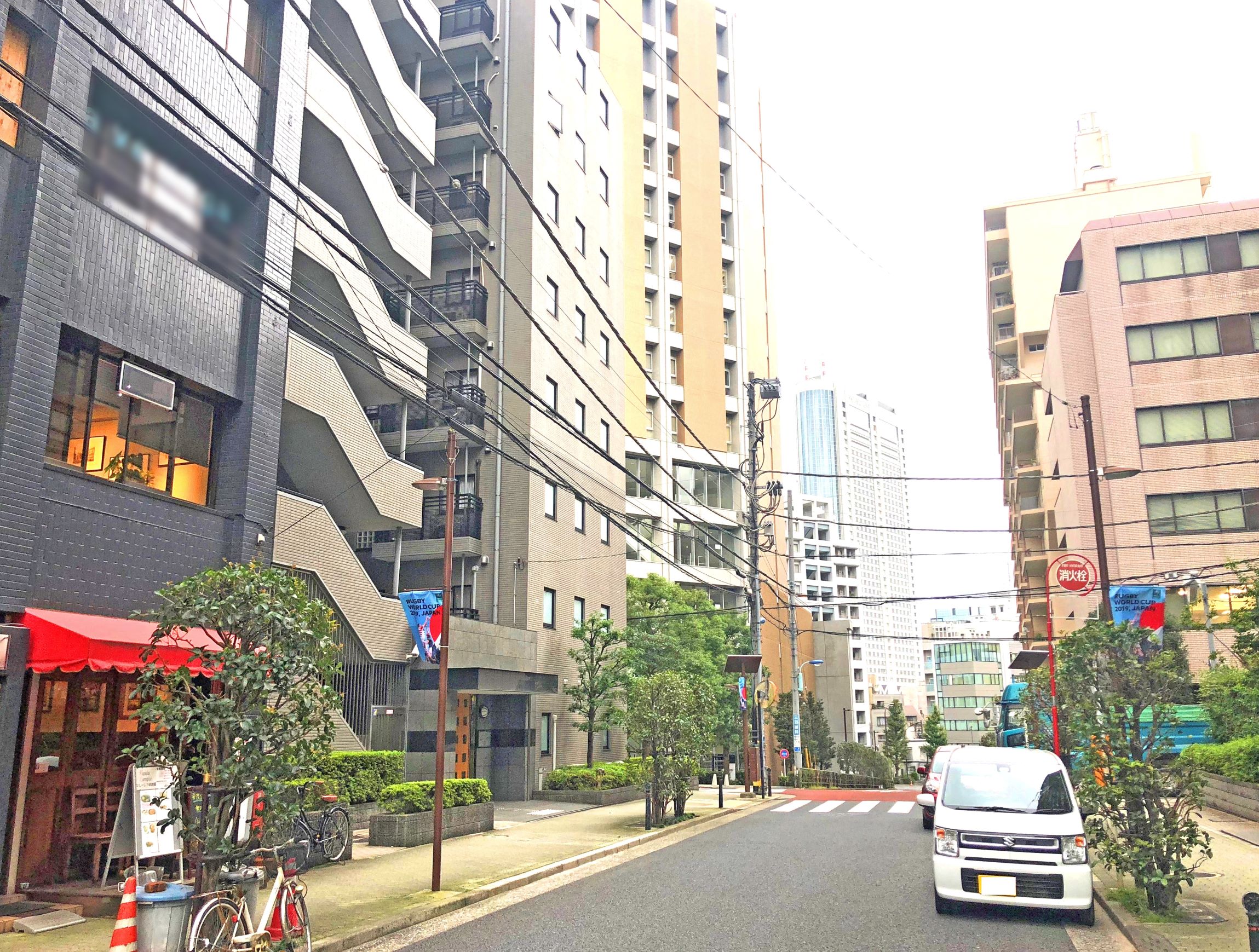周辺には大学や専門学校もあり、上質で落ち着いた雰囲気の『本郷三丁目』。
東京メトロ丸の内線『本郷三丁目』から徒歩4分の物件です。