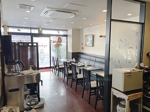 蒲田西口バス通り至近の導線上に位置する角地物件　様々な業態への転用が可能な中華料理店居抜き